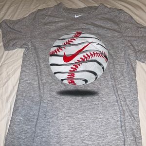 Gray Nike baseball shirt